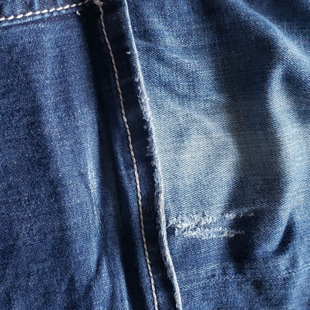 Express Women's Distressed Bootcut jeans - Picture 5 of 6